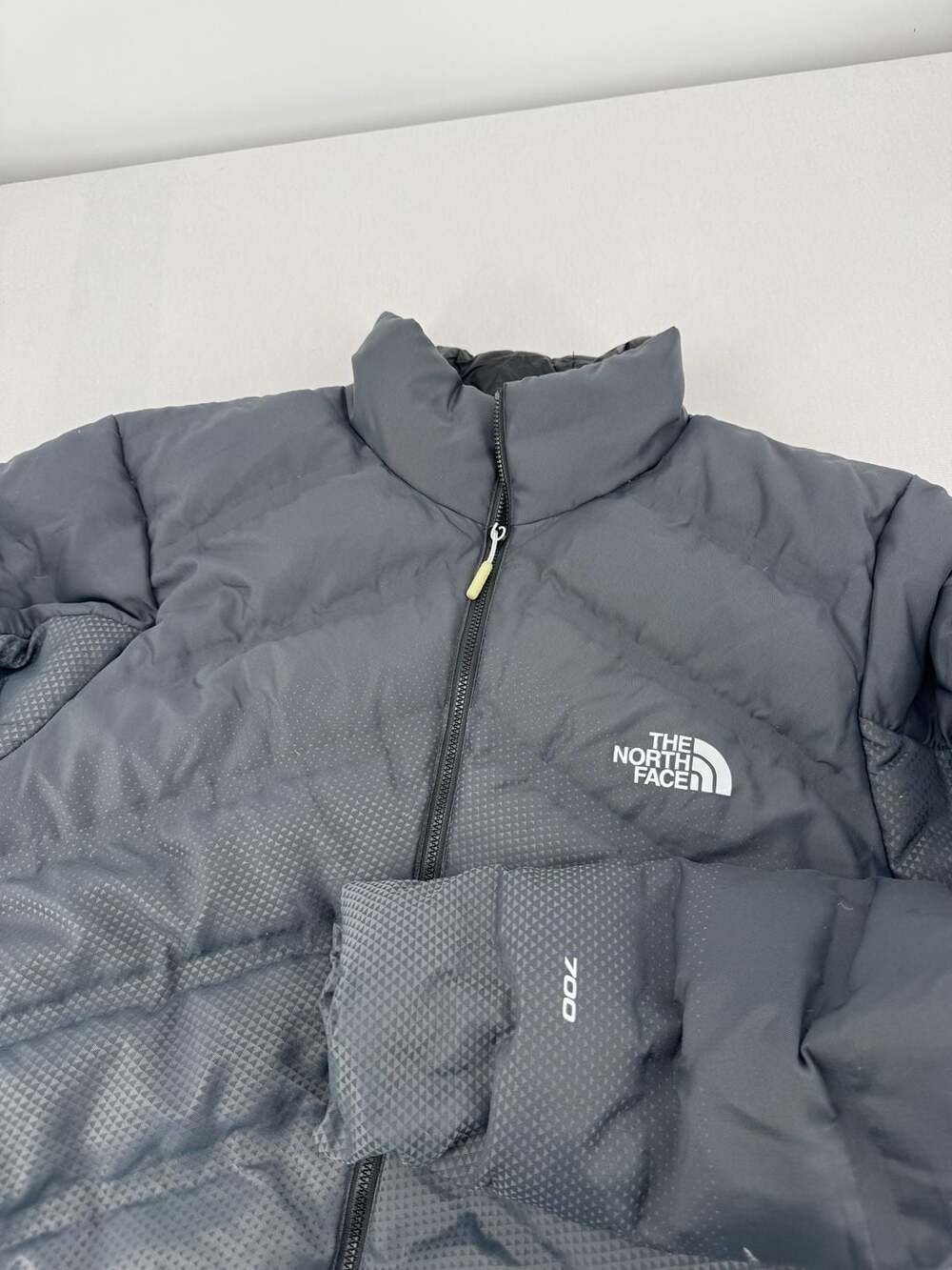 The North Face Fuseform Dot Matrix Down Jacket Size M Gray Puffer Coat
